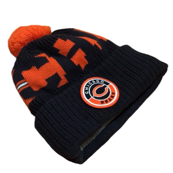 Chicago Bears Hat Beanie Pom Pom Winter Hat Unisex - Picture 7 of 8